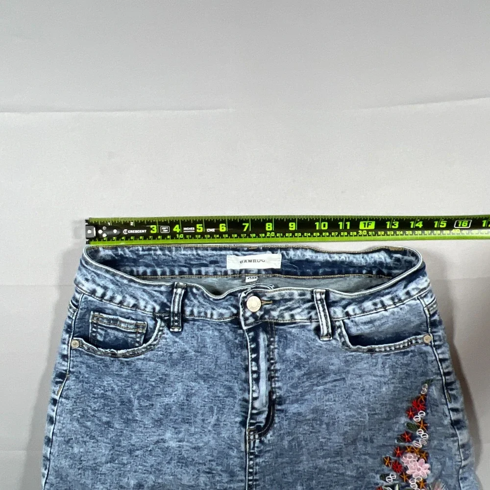 Bamboo Denim Cut Off Shorts Women 13-14 Blue Cotton Floral Embroidered Acid Wash